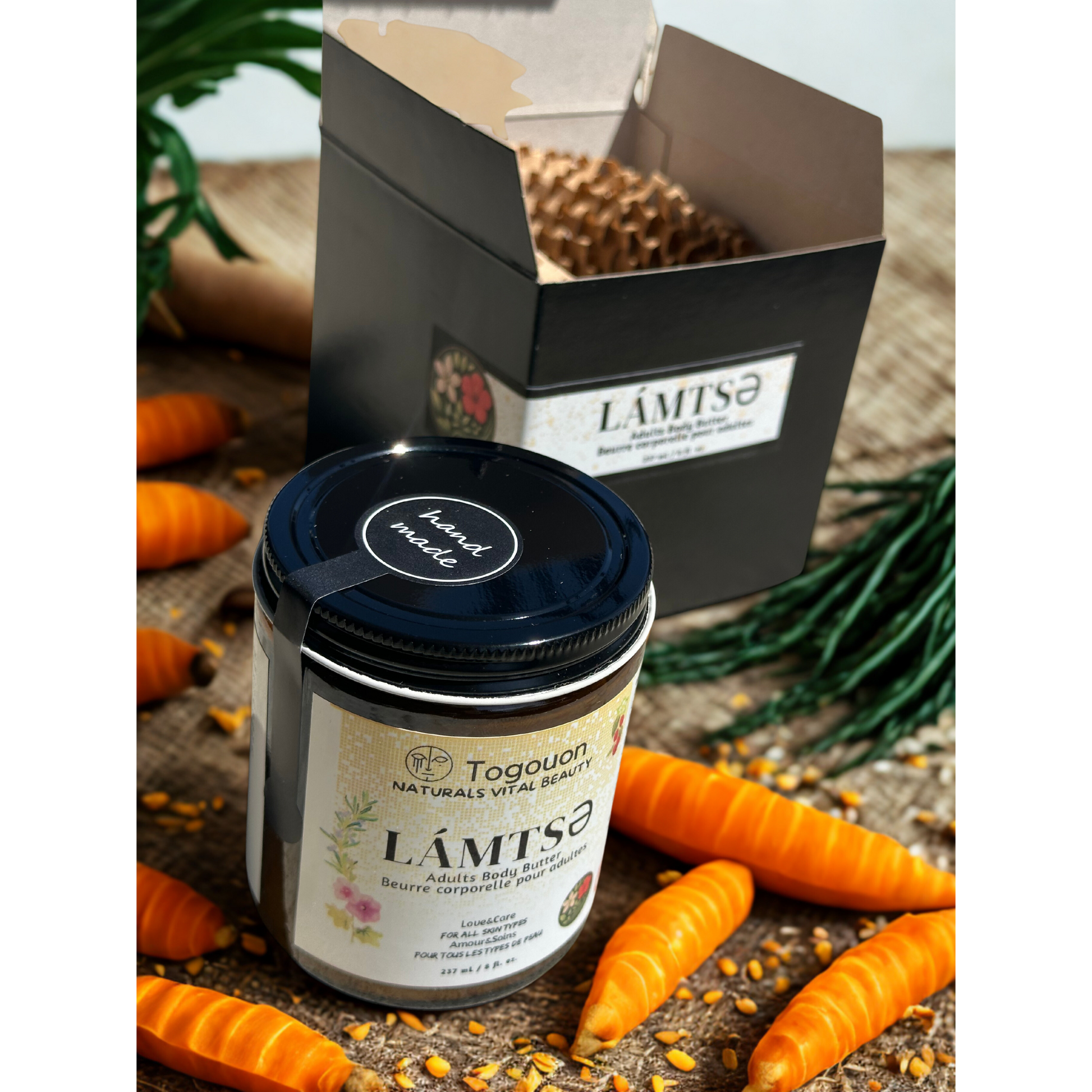 These powerful botanicals calm irritation, enhance hydration, and
strengthen the skin barrier.